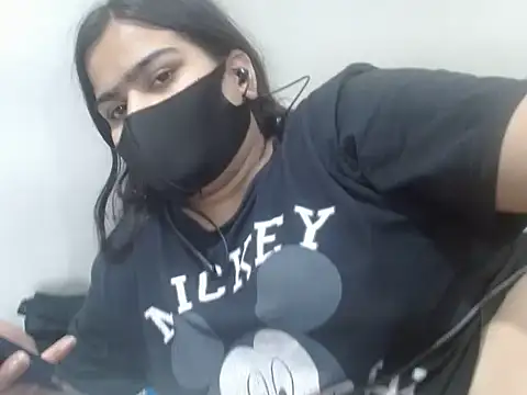 Snapshot of Nataliya_Singh chatting on 03-28-26, 03:24 Nataliya Singh online show from 03-28-26, 03:24