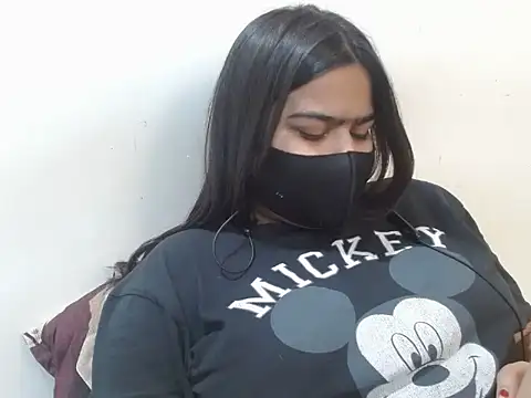 Snapshot of Nataliya_Singh chatting on 04-11-26, 08:51 Nataliya Singh online show from 04-11-26, 08:51