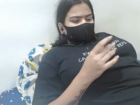 Snapshot of Nataliya_Singh chatting on 03-23-26, 05:35 Nataliya Singh online show from 03-23-26, 05:35