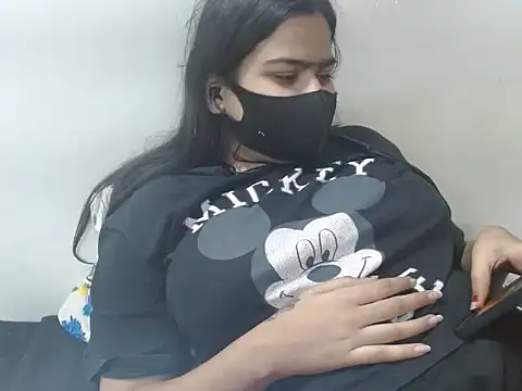 Snapshot of Nataliya_Singh chatting on 04-01-26, 03:53 Nataliya Singh online show from 04-01-26, 03:53