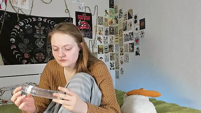 WonderConnie1 online show from 09-30-25, 11:05