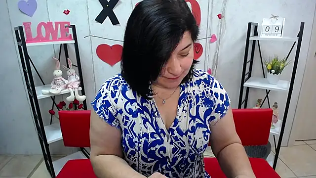 Snapshot of BridjetTur chatting on 10-09-25, 11:22 BridjetTur online show from 10-09-25, 11:22