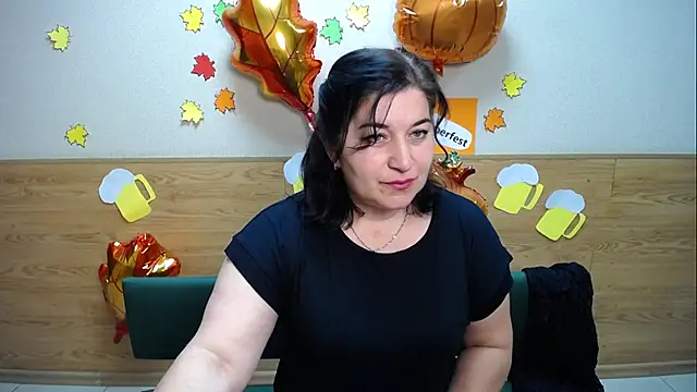 Snapshot of BridjetTur chatting on 09-18-25, 05:32 BridjetTur online show from 09-18-25, 05:32
