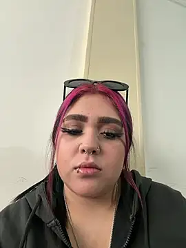 im bunny   online show from 02-06-26, 12:12