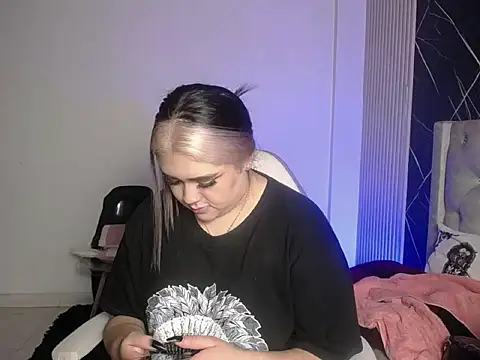 im bunny   online show from 11-11-25, 11:49