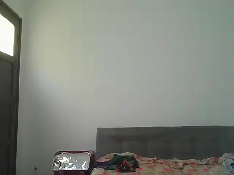 Snapshot of marixaballi chatting on 09-25-25, 04:46 marixaballi online show from 09-25-25, 04:46