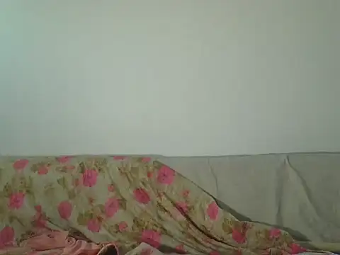 Snapshot of marixaballi chatting on 10-09-25, 07:58 marixaballi online show from 10-09-25, 07:58