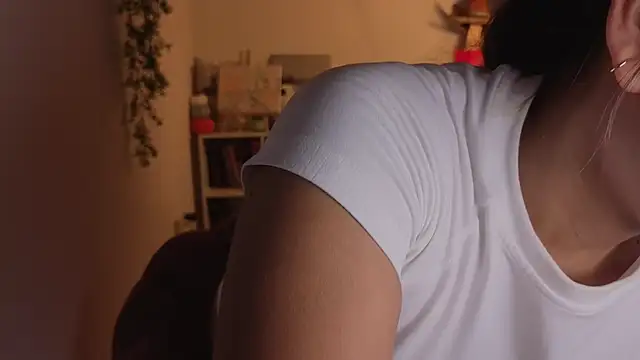  Sophia 111 online show from 11-06-25, 09:08