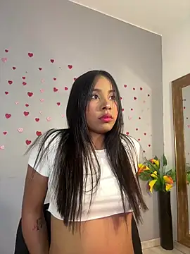 SophieW1 online show from 05-25-26, 12:26