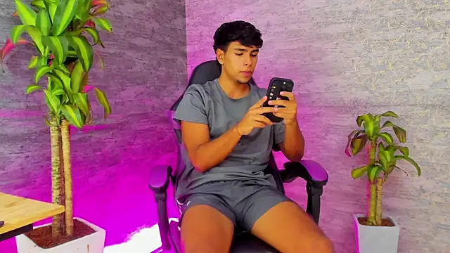 CHR58  online show from 09-08-25, 11:37