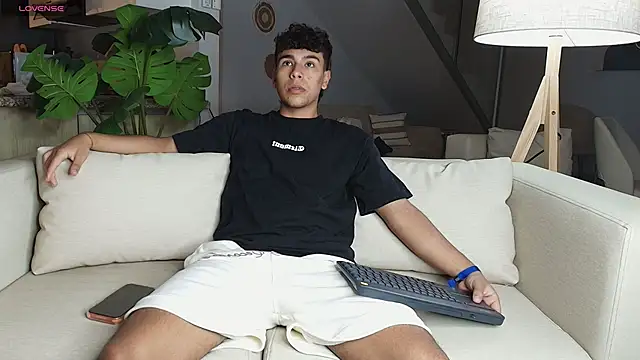 CHR58  online show from 02-13-26, 11:49