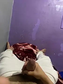 mohamed75893 online show from 01-05-26, 11:30