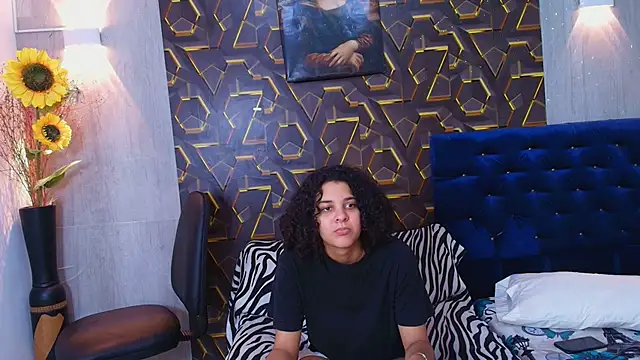 miss leidy  online show from 06-27-26, 03:12