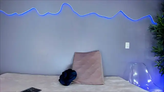 AlinaSweett  online show from 12-02-25, 04:19