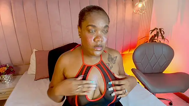 Chloee Miller1 online show from 10-09-25, 02:17