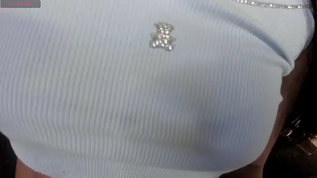 Luna sophya online show from 11-29-25, 12:38