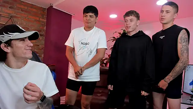 Handsomeboyss19 online show from 11-07-25, 01:43