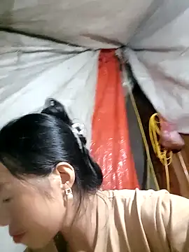 Snapshot of hera-00 chatting on 09-14-25, 01:22 hera-00 online show from 09-14-25, 01:22