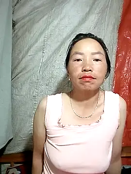 Snapshot of hera-00 chatting on 09-17-25, 10:23 hera-00 online show from 09-17-25, 10:23