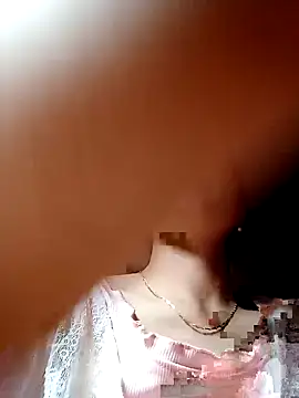 Snapshot of hera-00 chatting on 09-22-25, 01:22 hera-00 online show from 09-22-25, 01:22