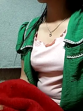 Snapshot of hera-00 chatting on 09-26-25, 10:27 hera-00 online show from 09-26-25, 10:27