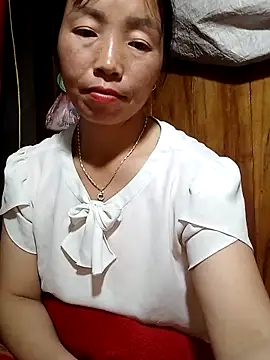 Snapshot of hera-00 chatting on 10-06-25, 01:56 hera-00 online show from 10-06-25, 01:56