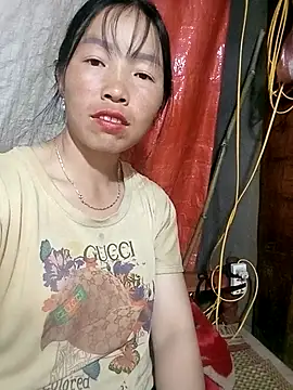 Snapshot of hera-00 chatting on 09-15-25, 02:39 hera-00 online show from 09-15-25, 02:39