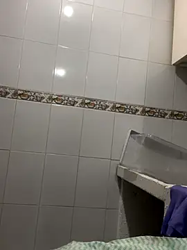 Snapshot of lordpussy__ chatting on 11-11-25, 01:00 lordpussy online show from 11-11-25, 01:00