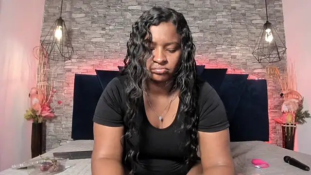 Snapshot of Emily_Brown18 chatting on 05-02-26, 04:18 Emily Brown18 online show from 05-02-26, 04:18