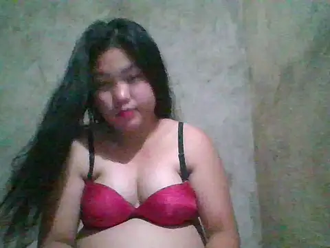 nikki zapphire online show from 04-18-26, 04:26