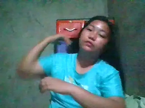 nikki zapphire online show from 04-10-26, 01:40