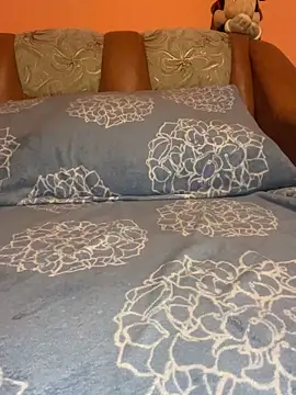 Snapshot of vicuska235 chatting on 02-09-26, 09:02 vicuska235 online show from 02-09-26, 09:02