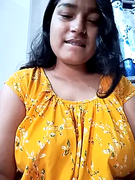 Snapshot of Hot-Jasmin chatting on 04-14-26, 01:43 Hot-Jasmin online show from 04-14-26, 01:43