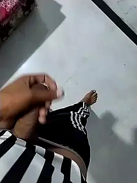 SmartLoda143 online show from 12-22-25, 03:34