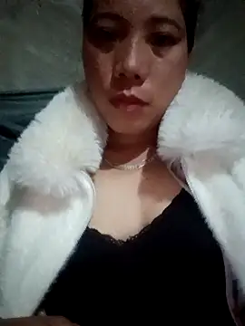 Phuong xxx online show from 12-17-25, 09:31