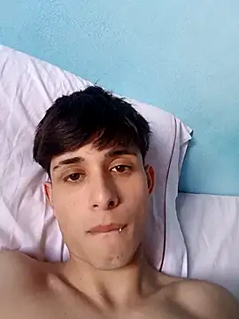 matiatr1112 online show from 11-01-25, 05:29