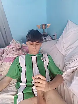 matiatr1112 online show from 12-18-25, 11:47