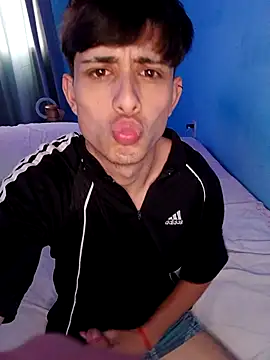 matiatr1112 online show from 11-12-25, 05:39