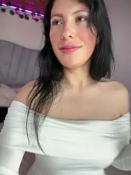 Mia salinass online show from 06-02-26, 07:14