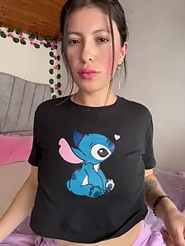 Mia salinass online show from 12-16-25, 06:56