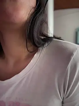 Mia salinass online show from 03-30-26, 05:58