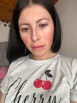 Mia salinass online show from 09-19-25, 06:01