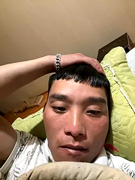 Snapshot of Chao_xxx chatting on 10-23-25, 03:54 Chao xxx online show from 10-23-25, 03:54