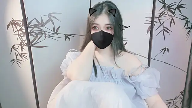 Sparkly Candy online show from 11-08-25, 02:42