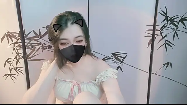 Sparkly Candy online show from 12-23-25, 12:33