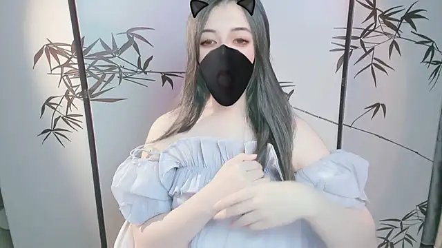 Sparkly Candy online show from 11-05-25, 10:40