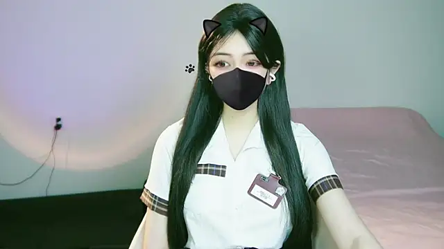 Sparkly Candy online show from 10-01-25, 02:43