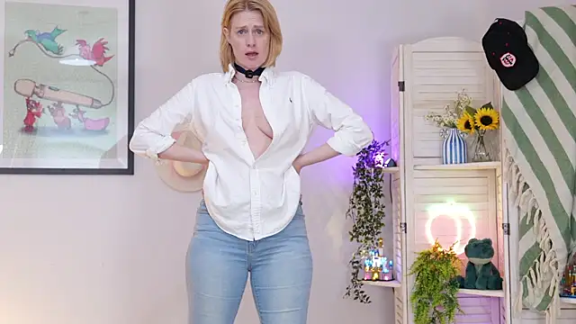 Island Peach online show from 03-23-26, 02:39