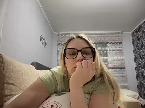 NikexPretty online show from 03-19-26, 09:04