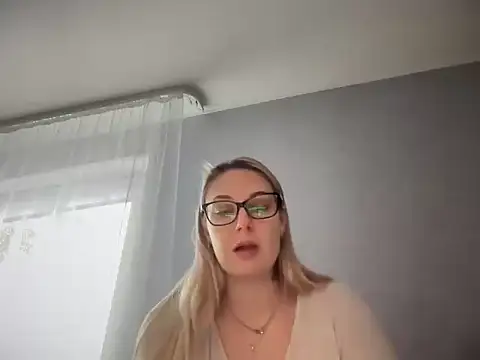 NikexPretty online show from 11-30-25, 10:49